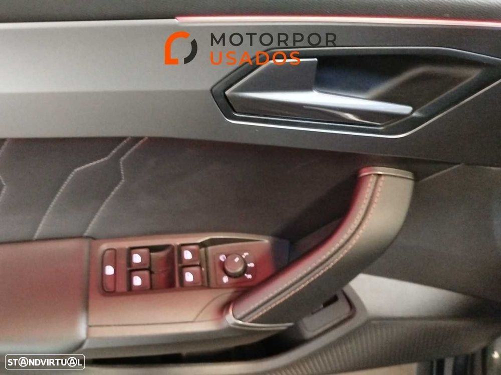 Cupra Leon ST 1.4 e-Hybrid MID DSG - 13