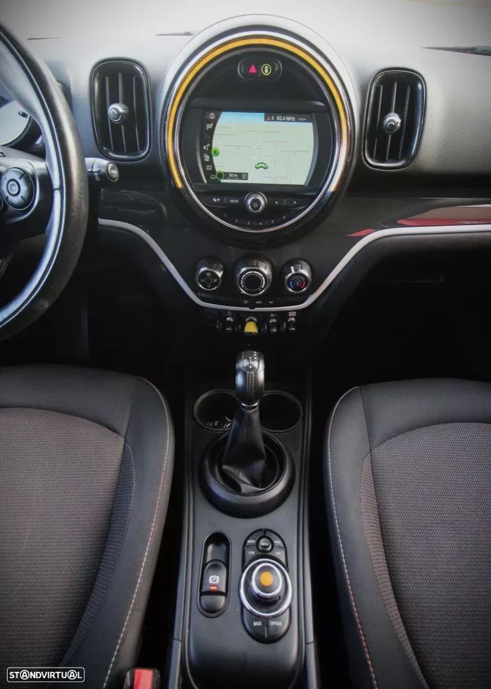 MINI Countryman Cooper SE ALL4 Auto - 19