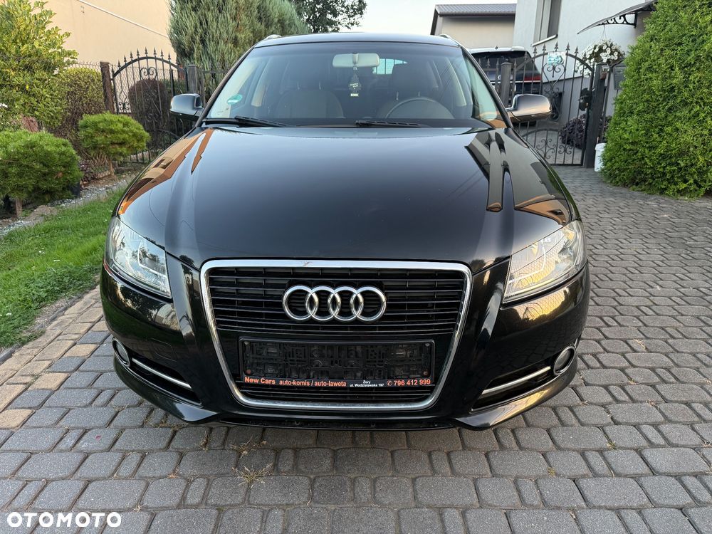 Audi A3 Sportback 1.4 TFSI S line Sportpaket - 4