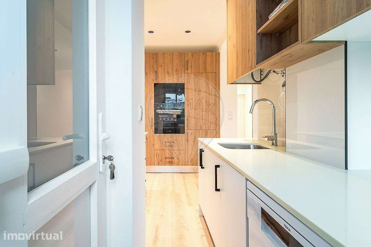 Apartamento T1 para venda - Grande imagem: 2/14