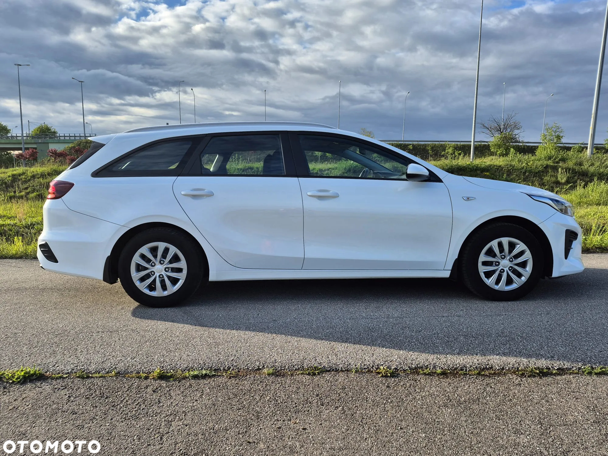 Kia Ceed - 4