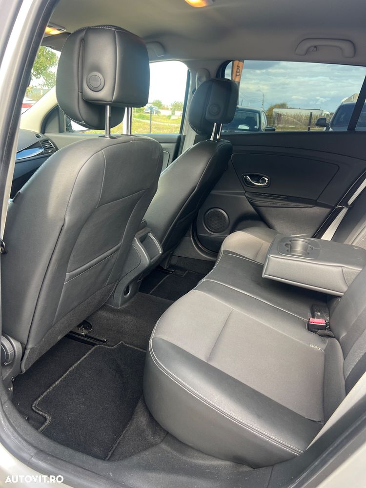 Renault Megane ENERGY dCi 110 Start & Stop Bose Edition - 15