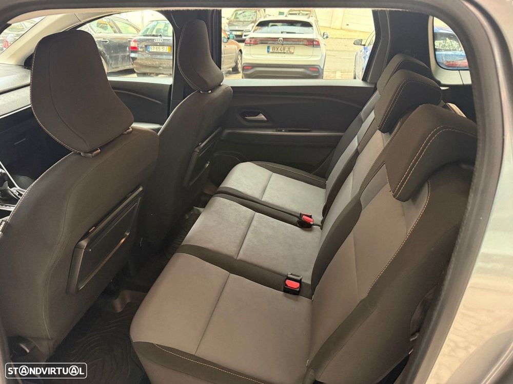 Dacia Jogger 1.6 Hybrid SL Extreme 7L - 6