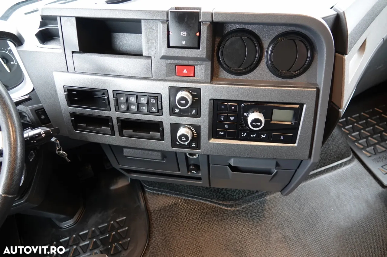 Renault T 520 / CABINÎNALTĂ / CONTRACT DE REPARAȚIE POST-SERVICE - 30