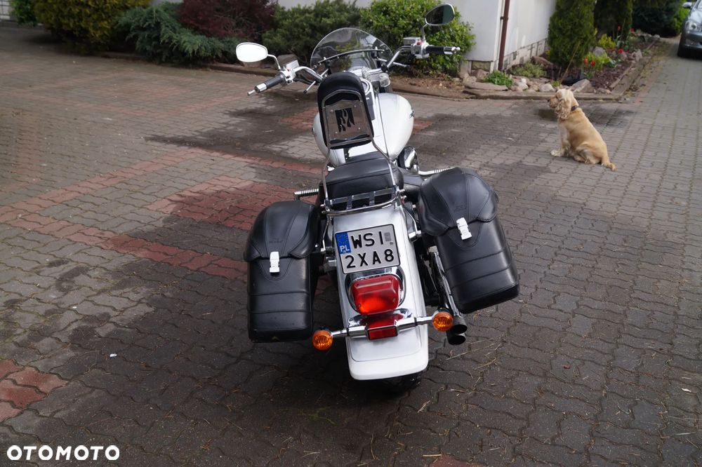 Suzuki Boulevard - 2