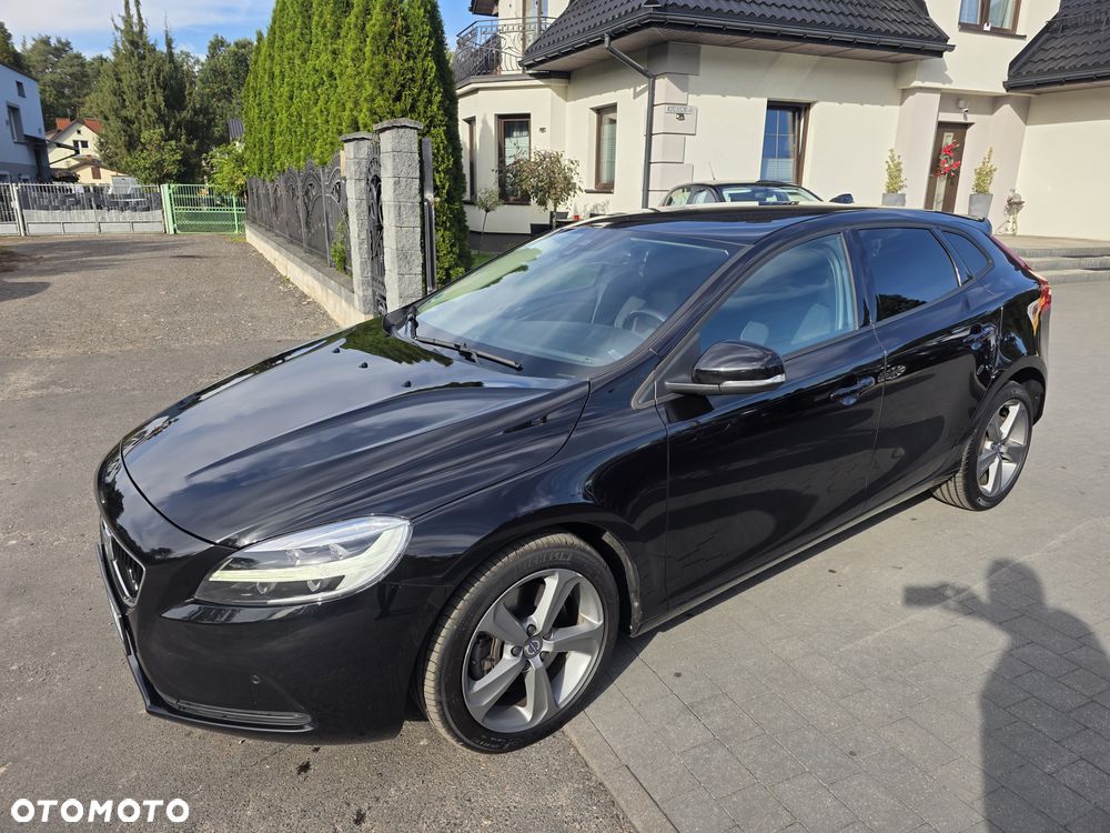 Volvo V40 D3 Momentum - 6