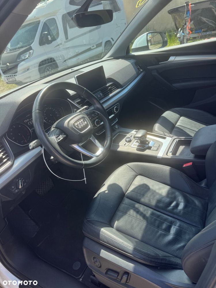 Audi Q5 2.0 TFSI Quattro S tronic design - 8