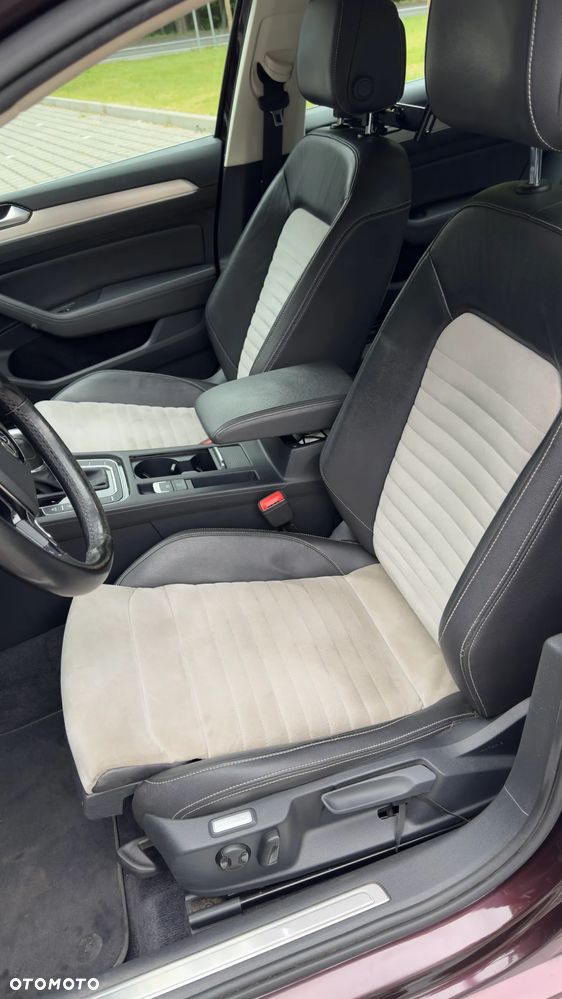 Volkswagen Passat Variant - 12