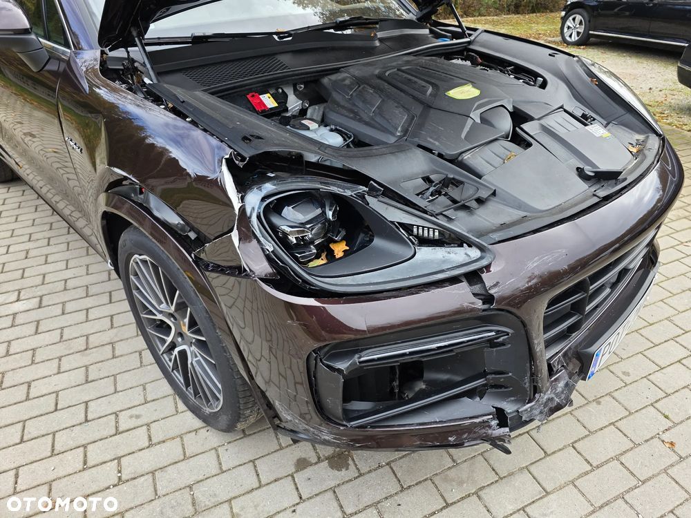 Porsche Cayenne E-Hybrid Platinum Edition - 6