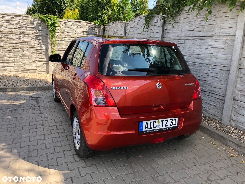 Suzuki Swift 1.3 GLX / Comfort - 6