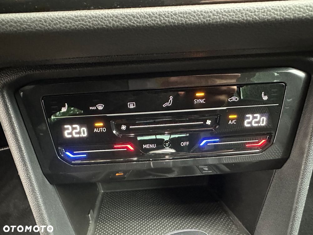 Volkswagen Tiguan - 26