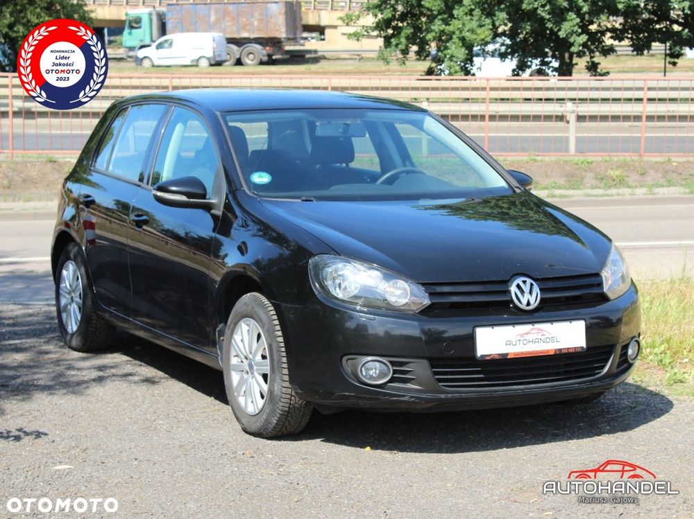 Volkswagen Golf - 1