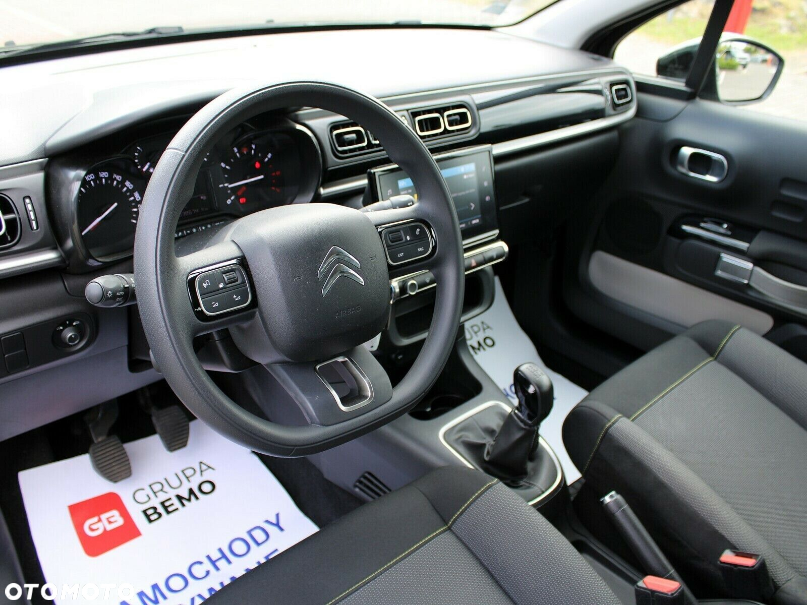 Citroën C3 1.2 PureTech Shine - 11