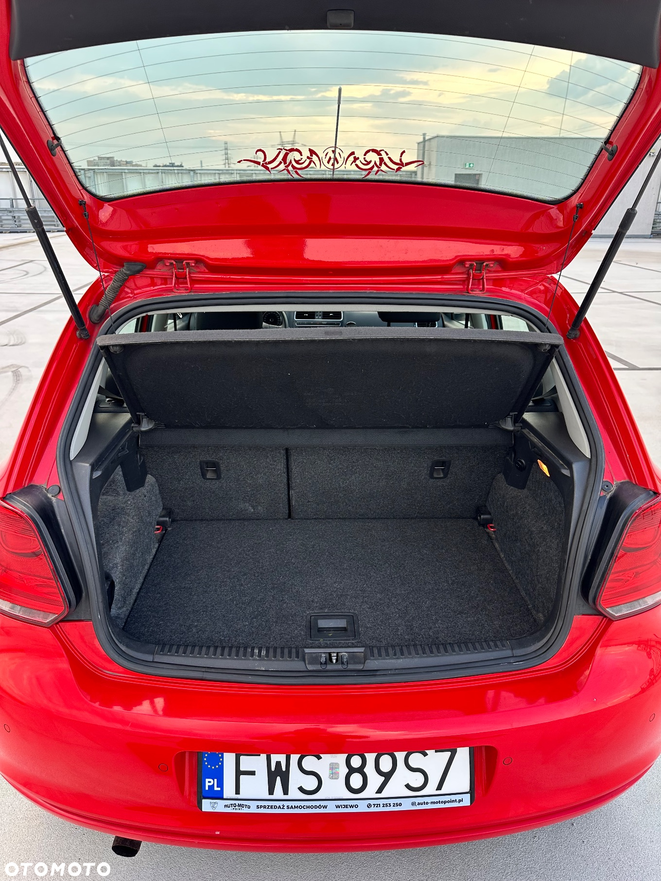 Volkswagen Polo 1.4 FSI Sportline - 14