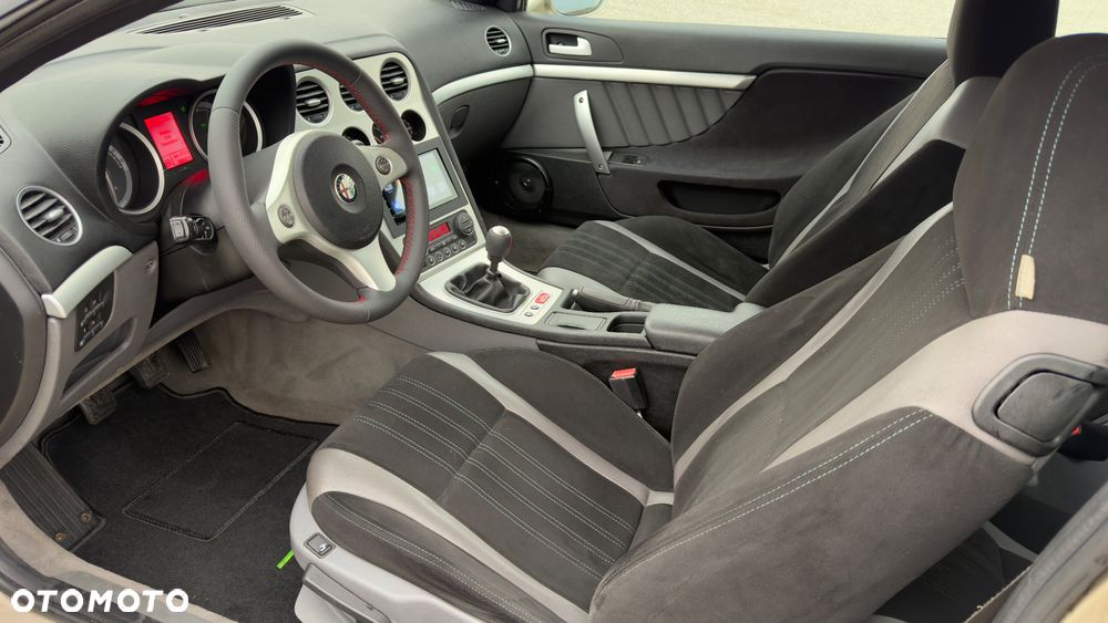 Alfa Romeo Brera 2.4 JTDM 20V DPF - 25