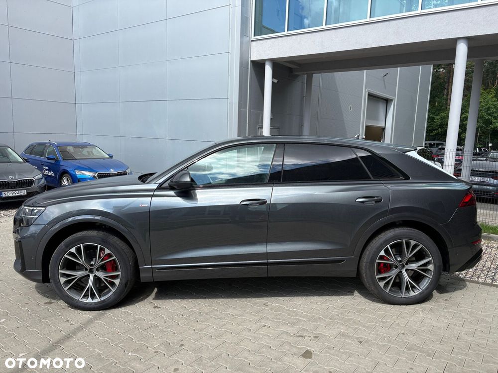 Audi Q8 - 5