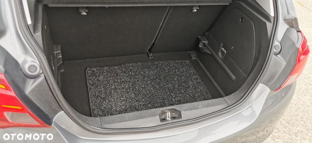Opel Corsa - 8