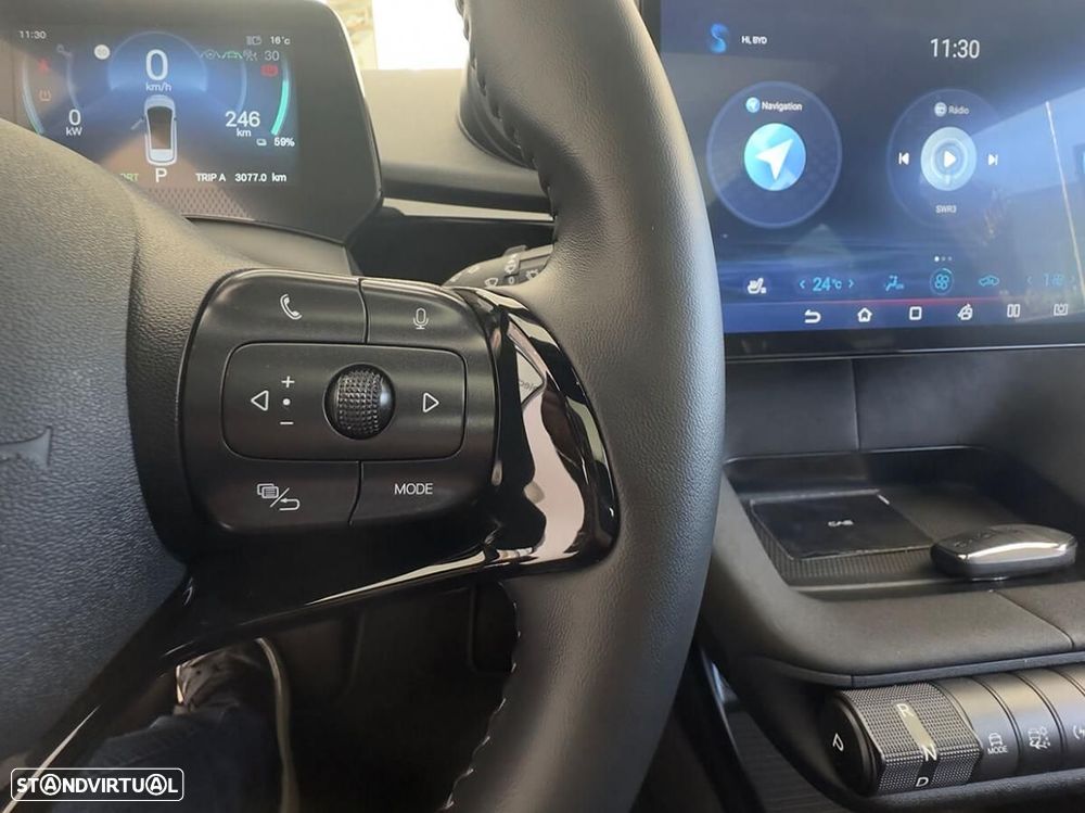 BYD Dolphin 60.4 kWh Comfort - 32