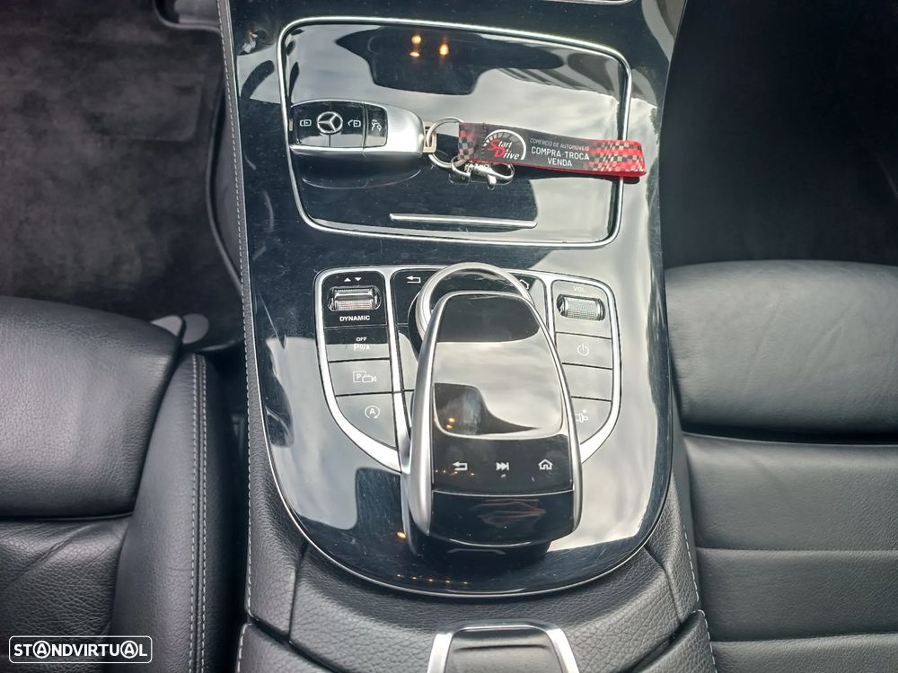 Mercedes-Benz E 220 d AMG Line - 22