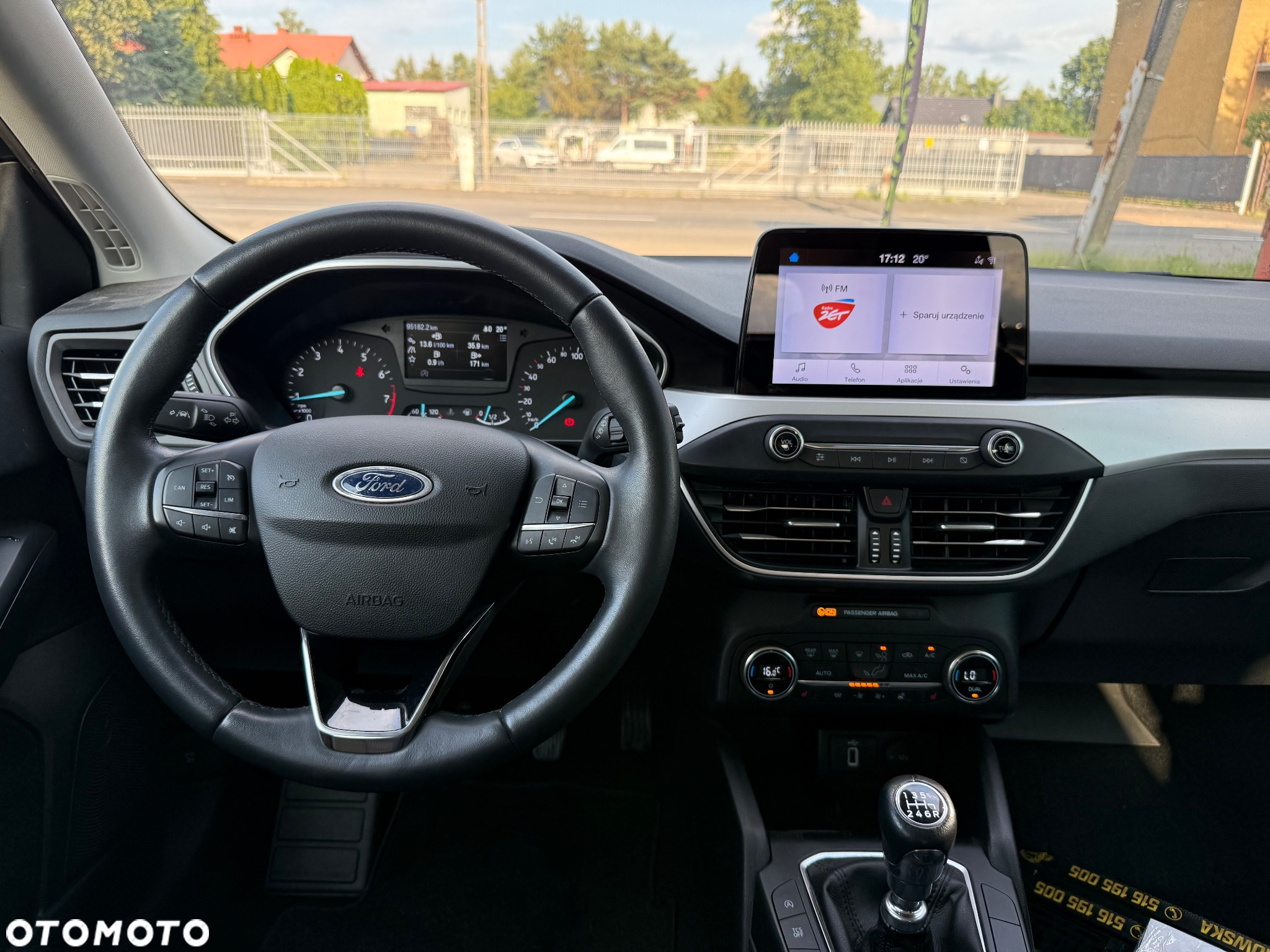 Ford Focus - 20