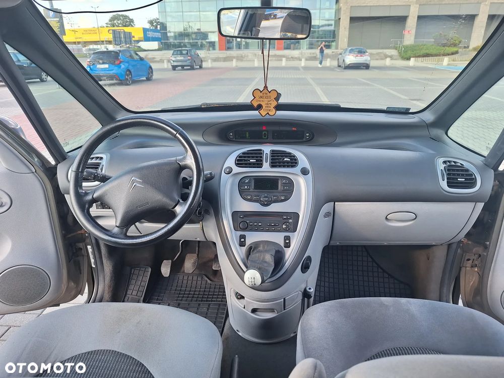 Citroën Xsara Picasso - 16