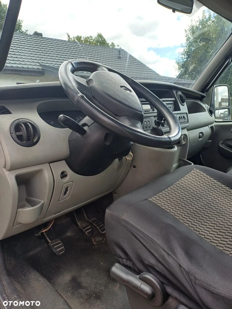 Renault Mascott 150.35 - 8