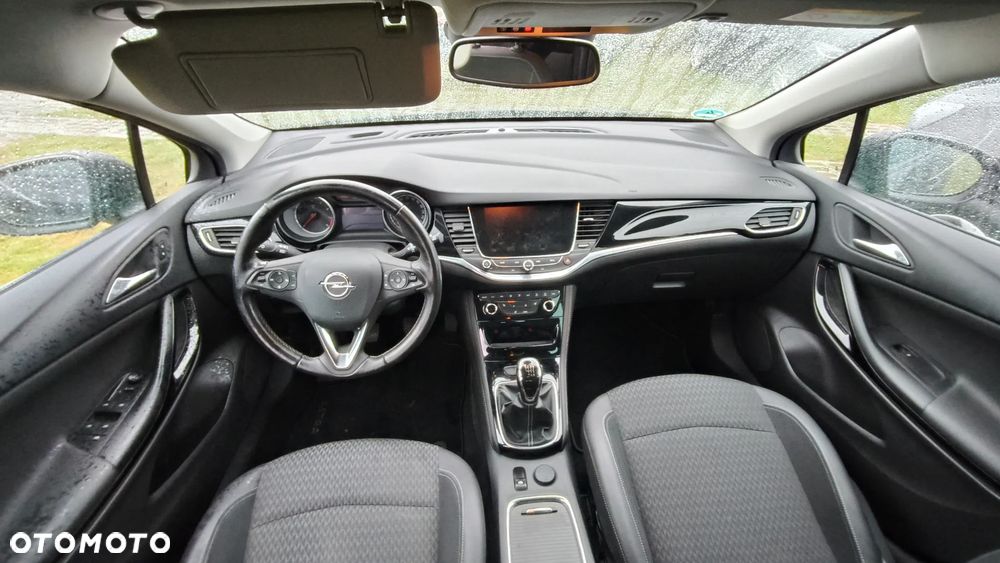 Opel Astra 1.4 Turbo Dynamic - 10