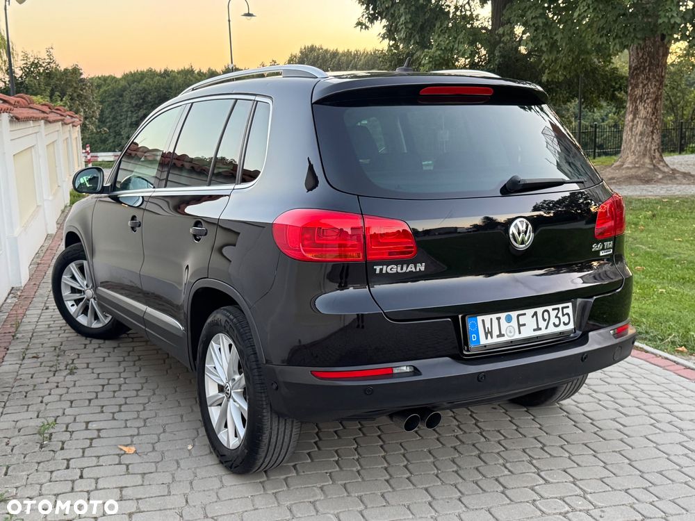 Volkswagen Tiguan - 12