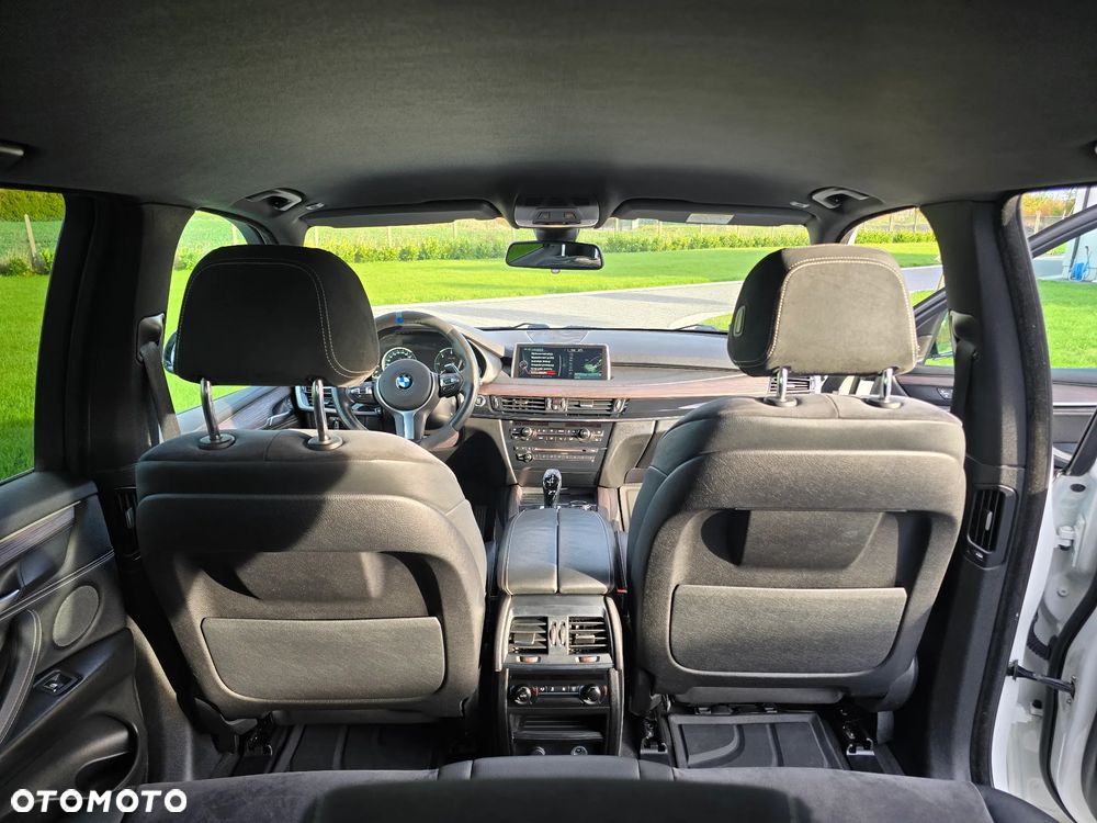 BMW X5 xDrive25d - 15