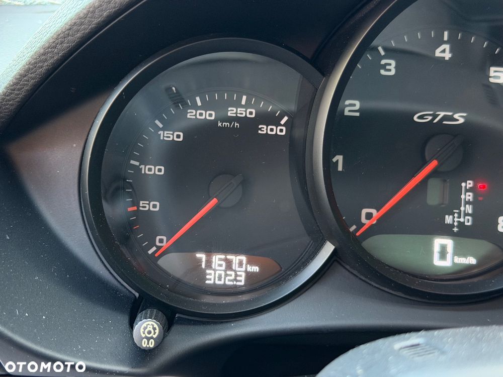 Porsche 718 Cayman GTS PDK - 8