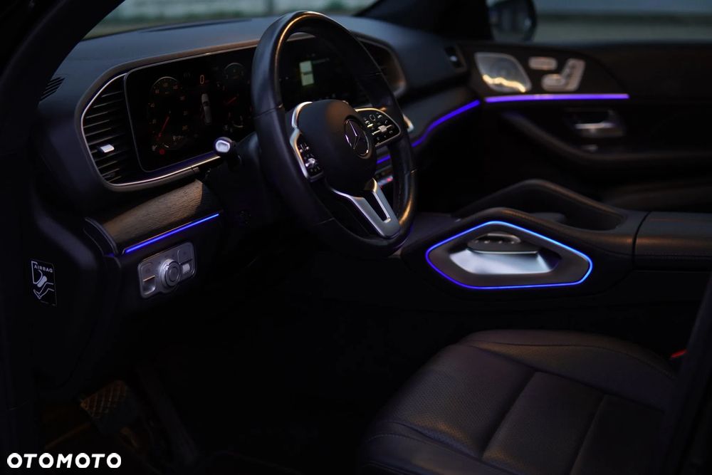 Mercedes-Benz GLE - 11