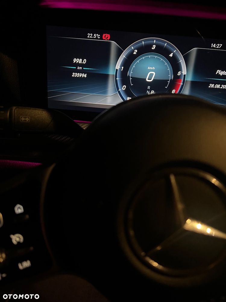 Mercedes-Benz Klasa E 220 d 9G-TRONIC AMG Line - 26