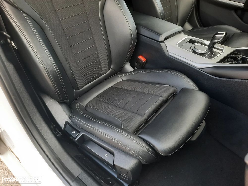 BMW 320 e Line Sport Auto - 34