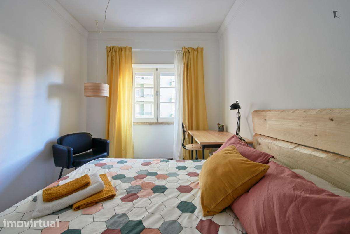 Quarto - localizado em Arroios Lisbon - Grande imagem: 4/23