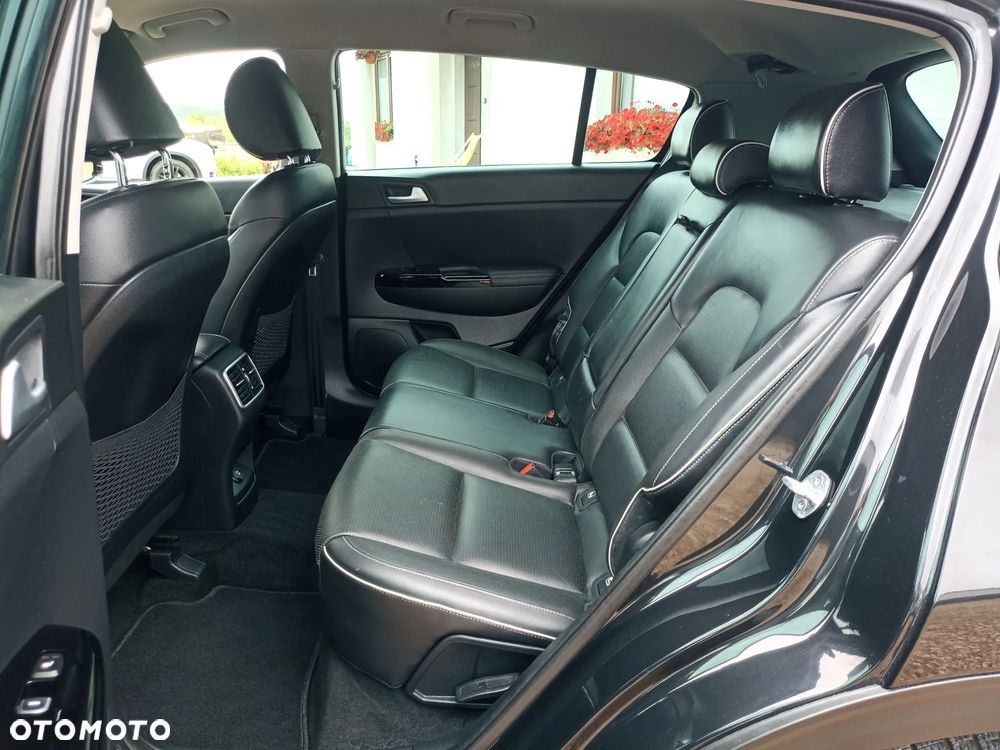 Kia Sportage 1.6 GDI 2WD DREAM-TEAM EDITION - 12
