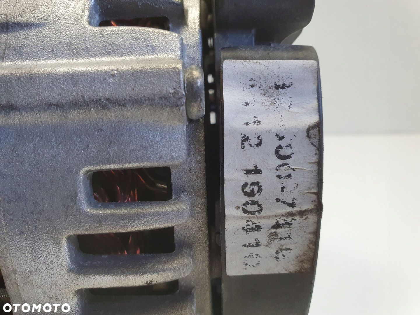 Volvo S60 II V60 2.0 D4 ALTERNATOR - 2