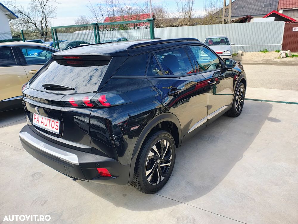 Peugeot 2008 1.5 BlueHDI 130 S&S EAT8 Allure - 4