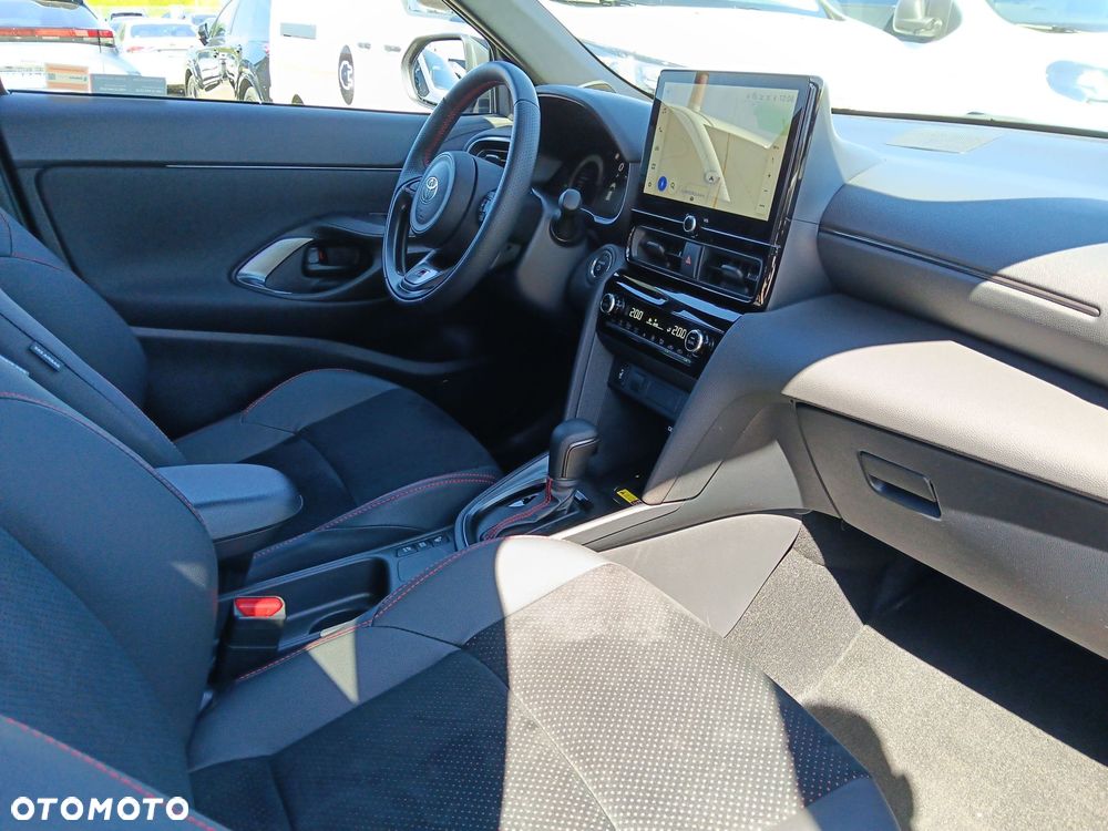 Toyota Yaris Cross - 9