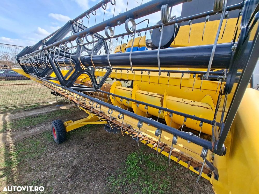 New Holland 760CG 5,48M HEDER + CARUCIOR TRANSPORT GTSH R COCHET - 2