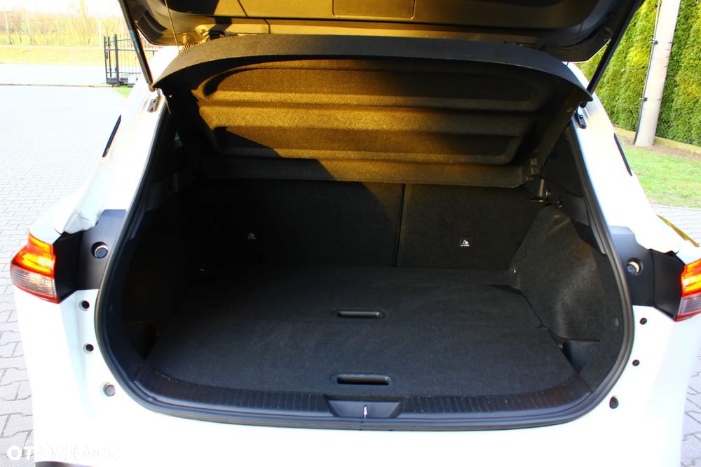 Nissan Qashqai 1.3 DIG-T N-Connecta EU6d - 34