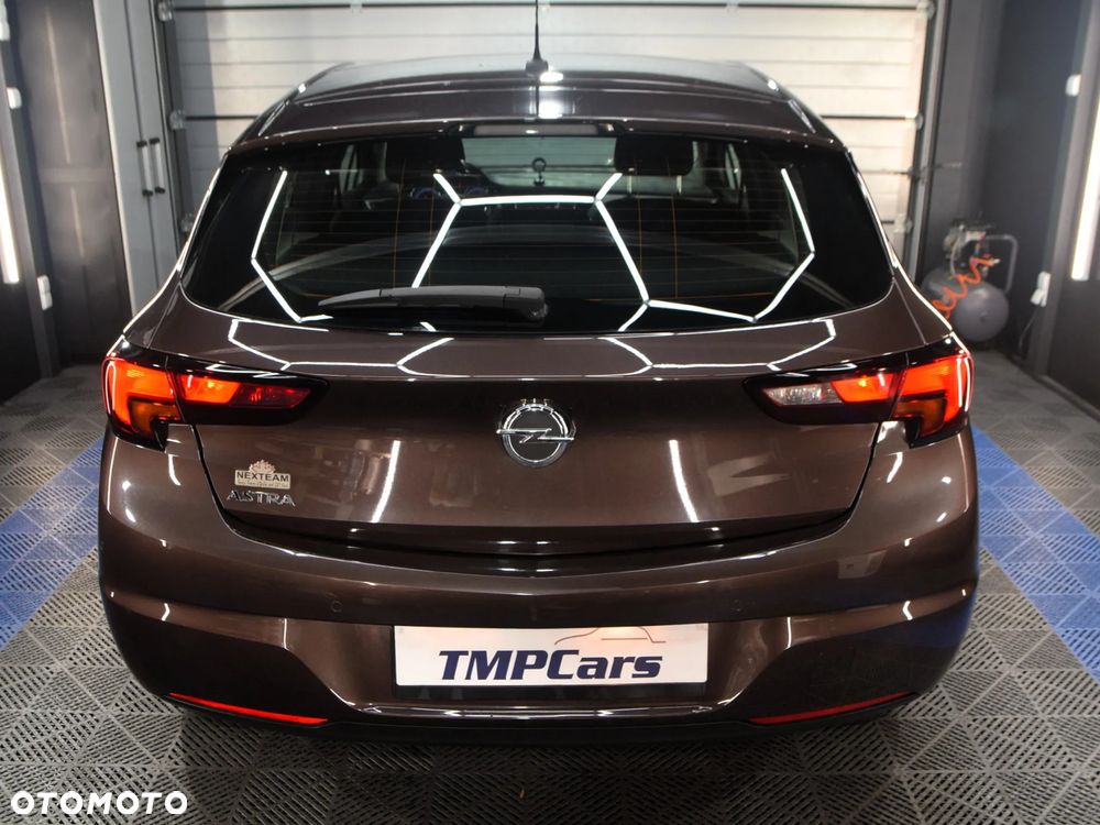 Opel Astra 1.4 Enjoy - 36