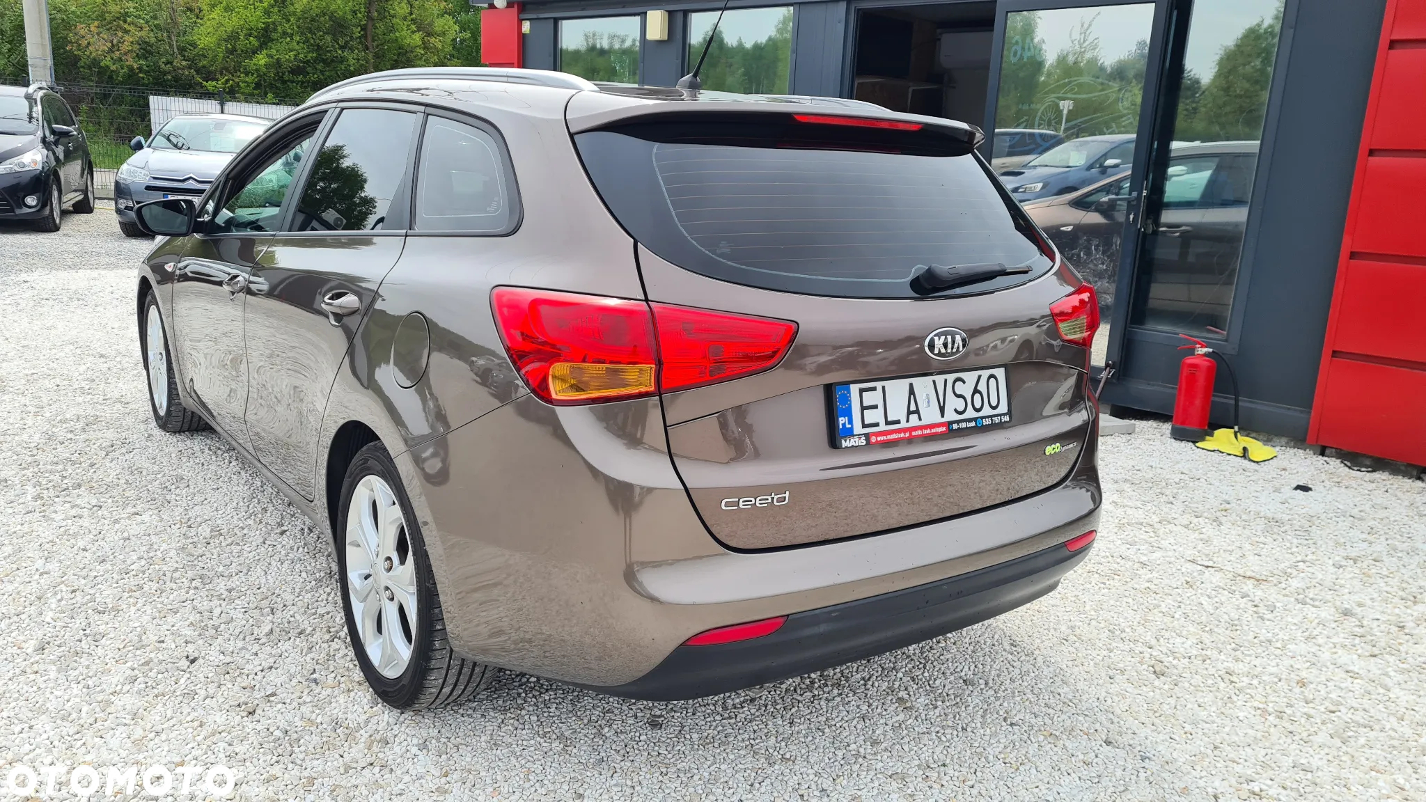 Kia Ceed - 32