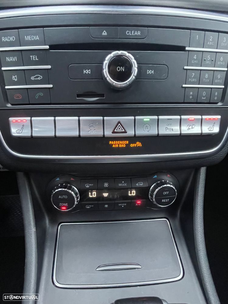 Mercedes-Benz CLA 45 AMG 4Matic Shooting Brake Speedshift 7G-DCT Night Edition - 18