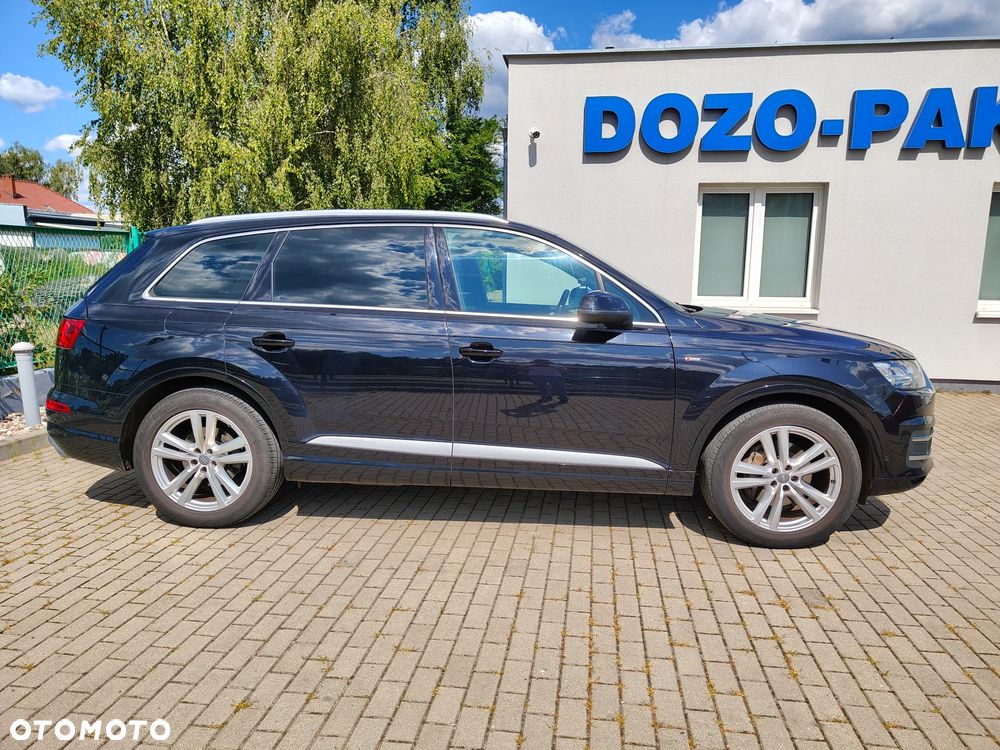Audi Q7 - 3