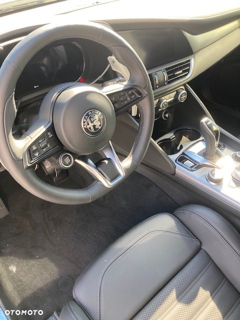 Alfa Romeo Giulia 2.0 Turbo Veloce - 15