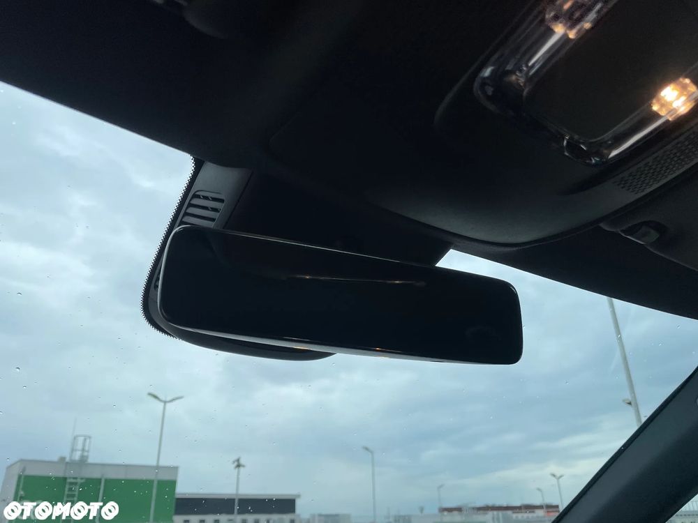 Mercedes-Benz Klasa A 180 Progressive 7G-DCT - 36