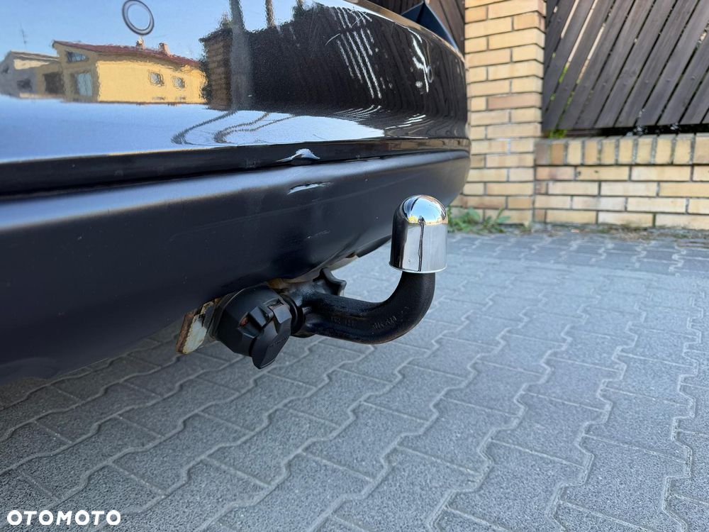 Fiat Freemont 2.4 16V VVT Automatik Lounge - 23