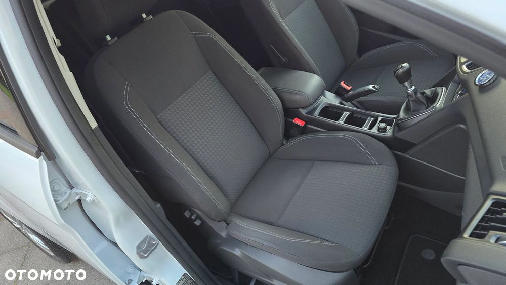 Ford C-MAX - 23