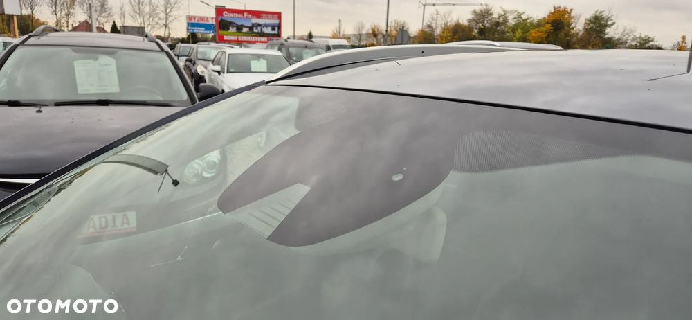 Renault Megane ver-1-5-dci-bose - 12