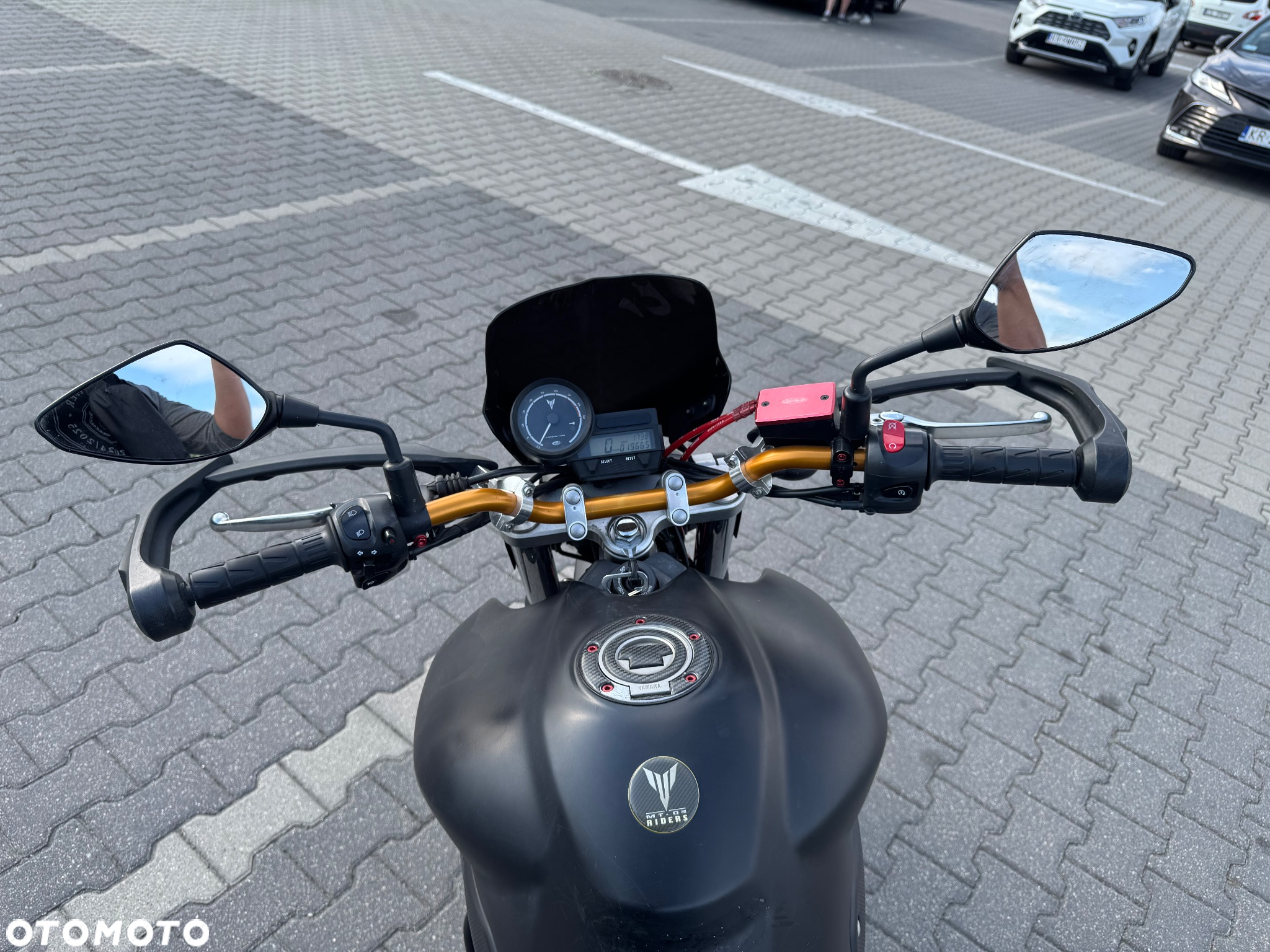 Yamaha MT - 4